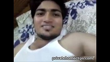 Desi Indian Girlfriend Gives Deep Blowjob To Boyfriend free video